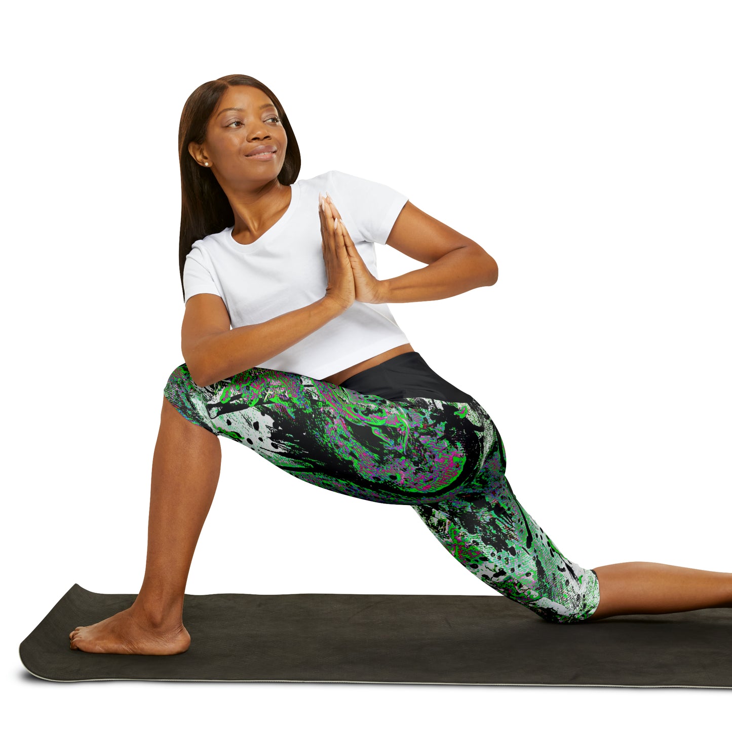 "Dreamy Love" (Cosmic Fusion - Shamrock Green) - Yoga Capri Leggings