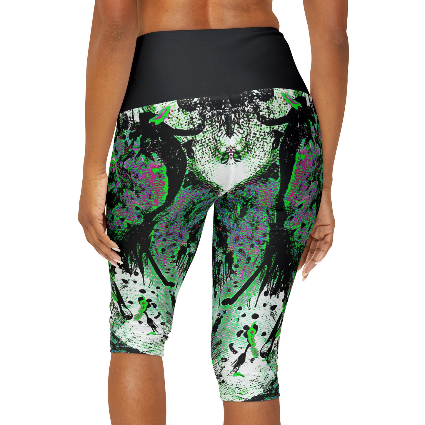 "Dreamy Love" (Cosmic Fusion - Shamrock Green) - Yoga Capri Leggings